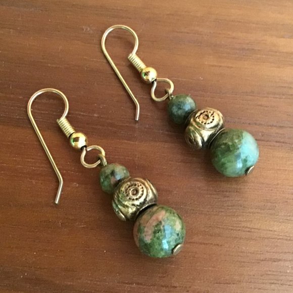 Semi-Precious Stone Necklace & Earrings Vintage - Picture 15 of 16